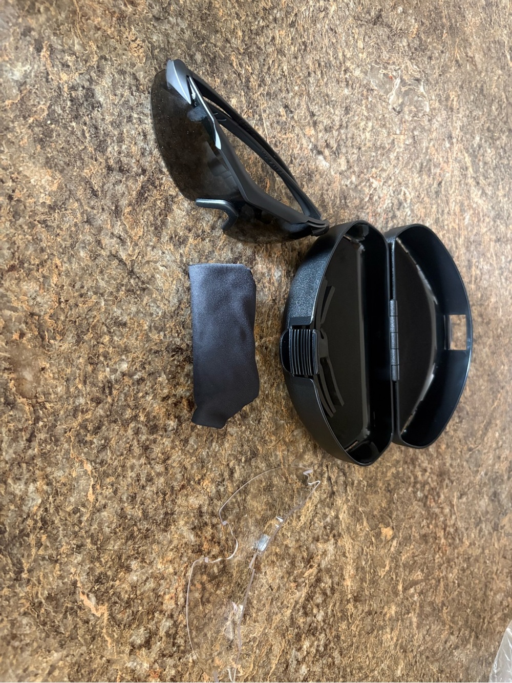 Black VR/AR Protective Safety Glasses with Hard Carry Case